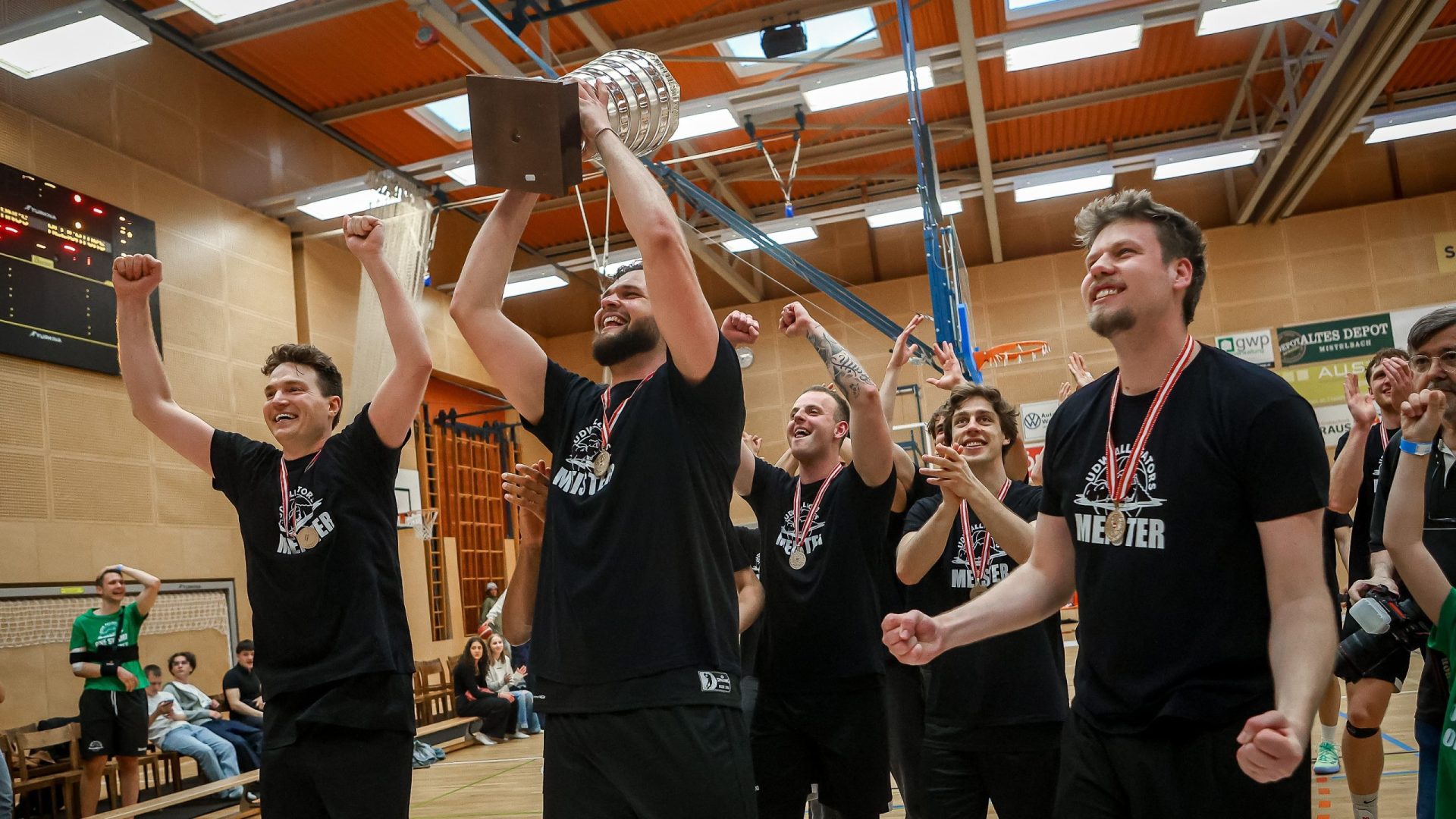 WIR SIND B2L MEISTER!